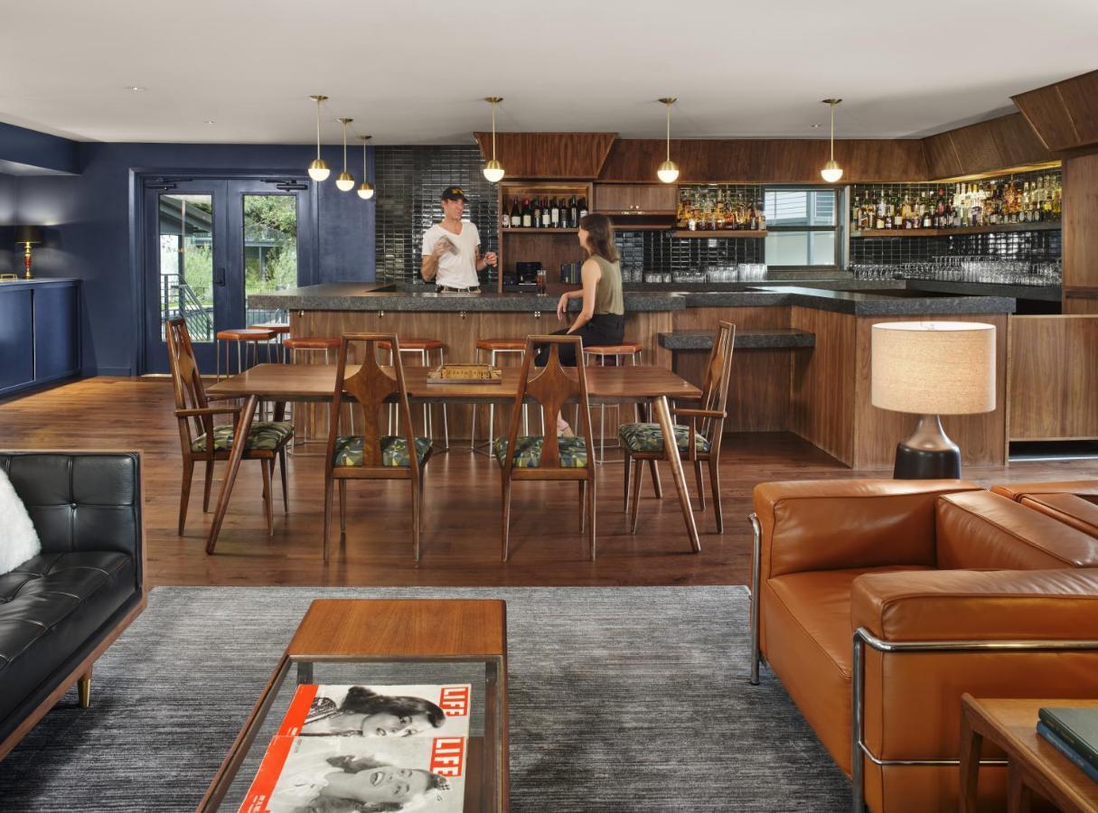 The Ruby Hotel Round Rock Extérieur photo