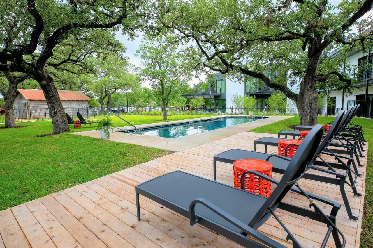 The Ruby Hotel Round Rock Extérieur photo