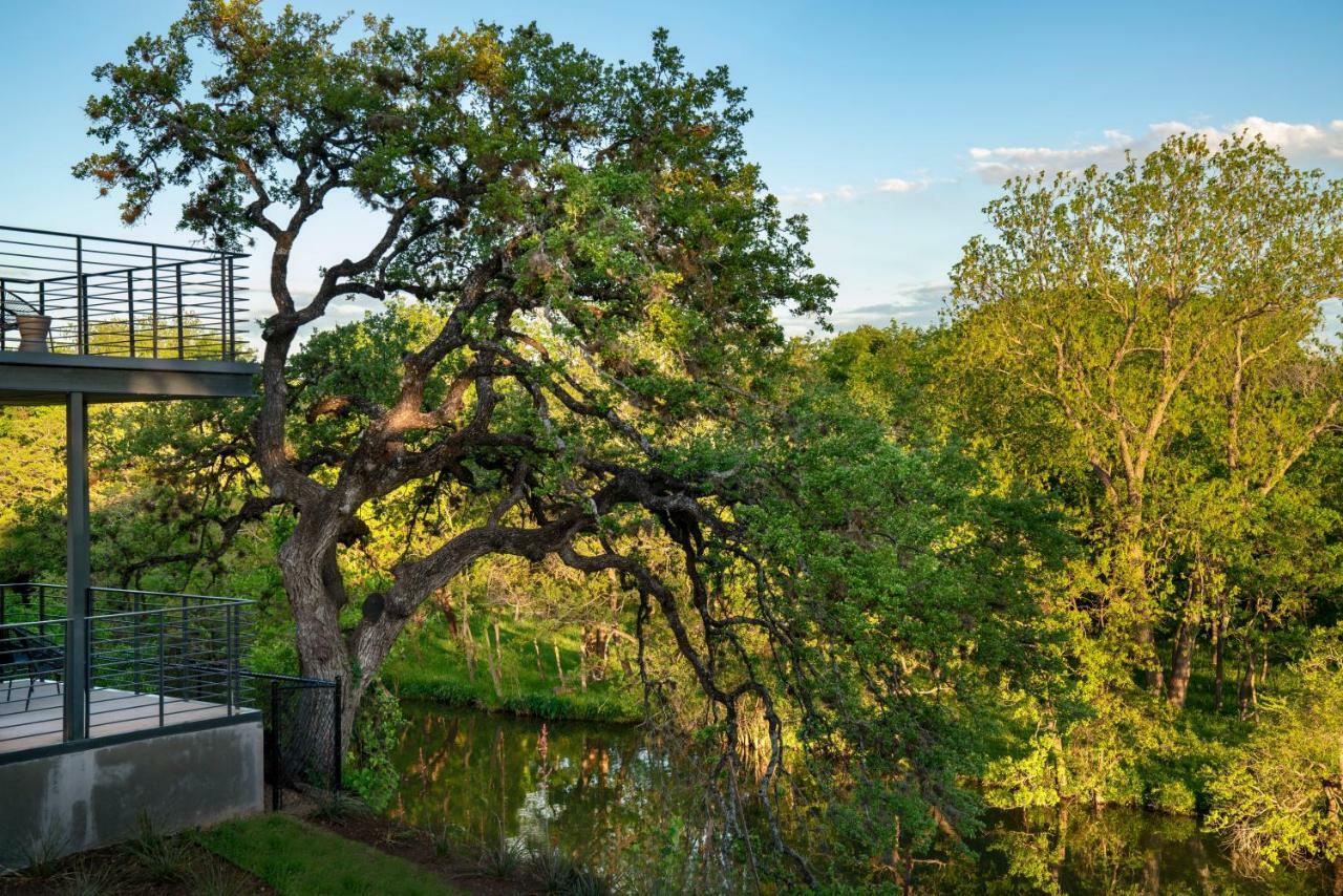 The Ruby Hotel Round Rock Extérieur photo